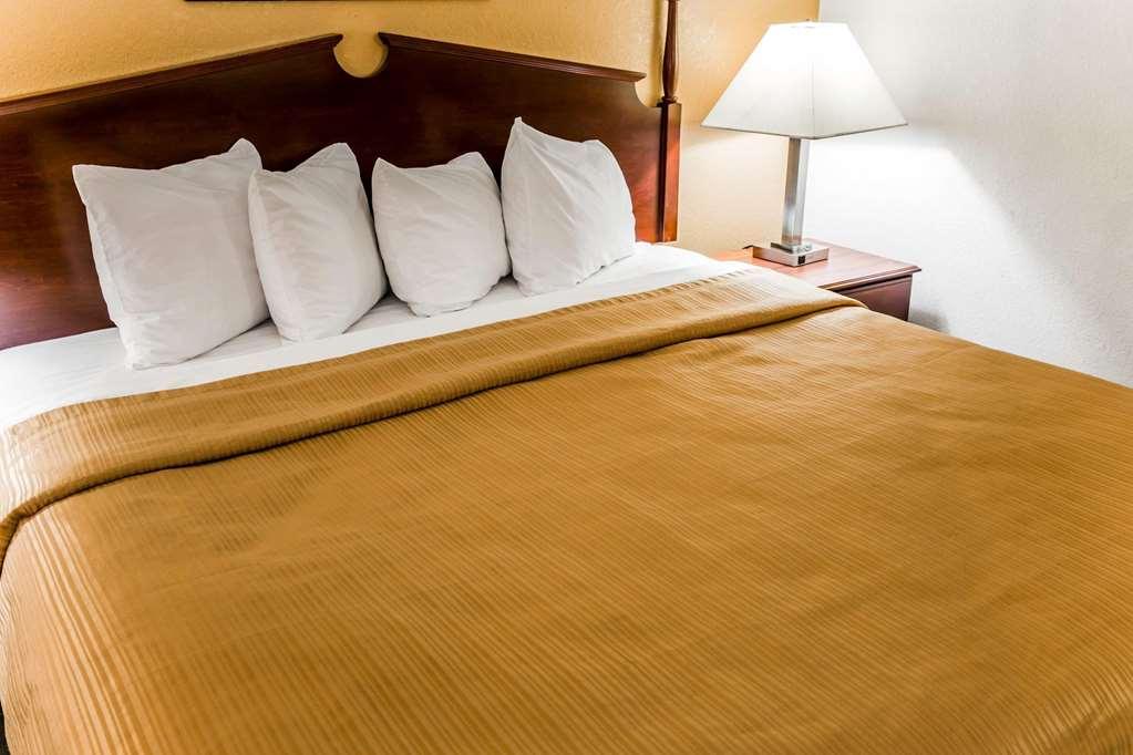 La Quinta Inn & Suites By Wyndham Fayetteville I-95 Cameră foto